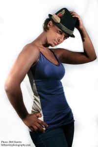womans tank and hat